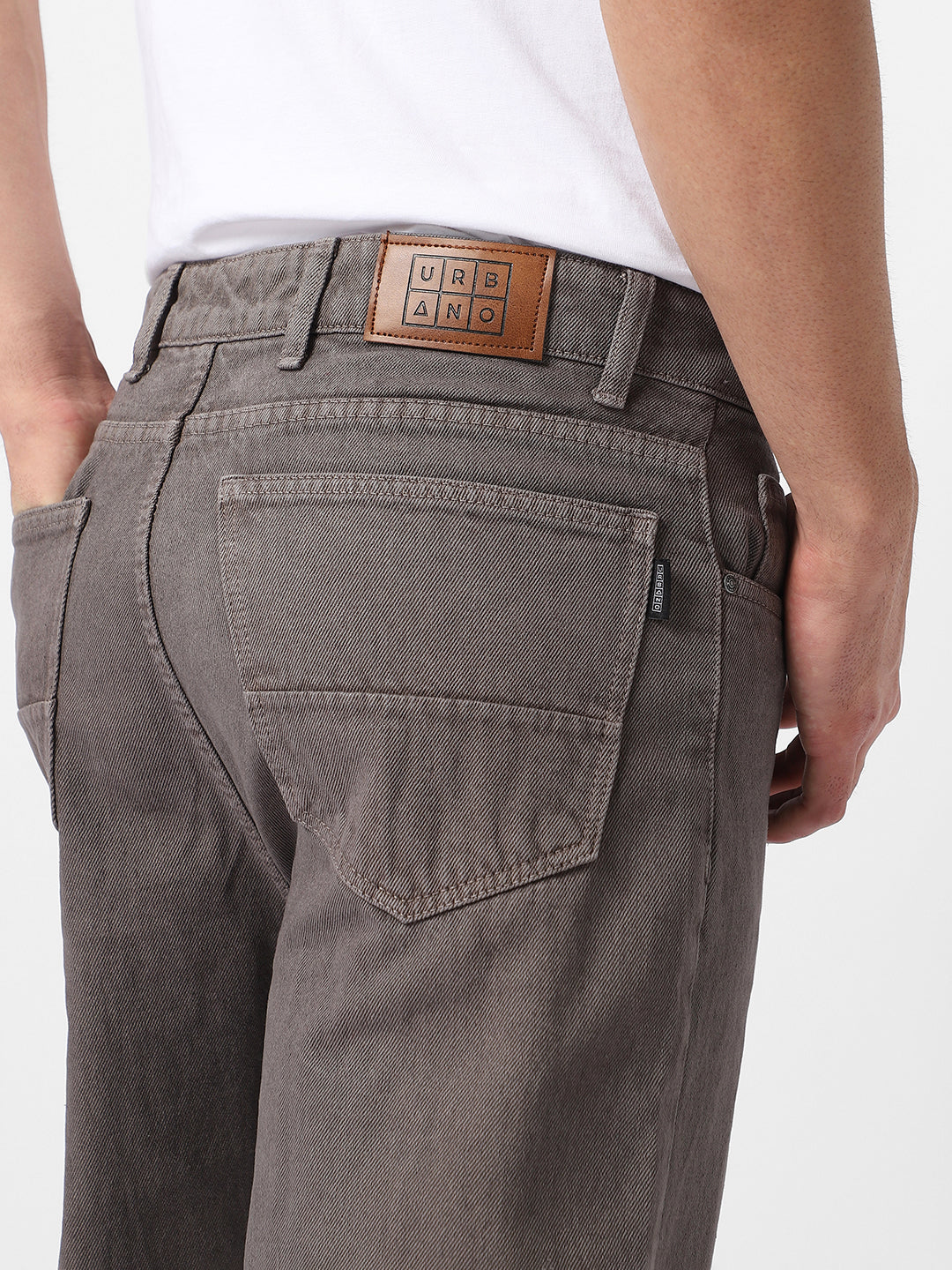 Men's Light Chocolate Loose Fit Washed Jeans Non-Stretchable