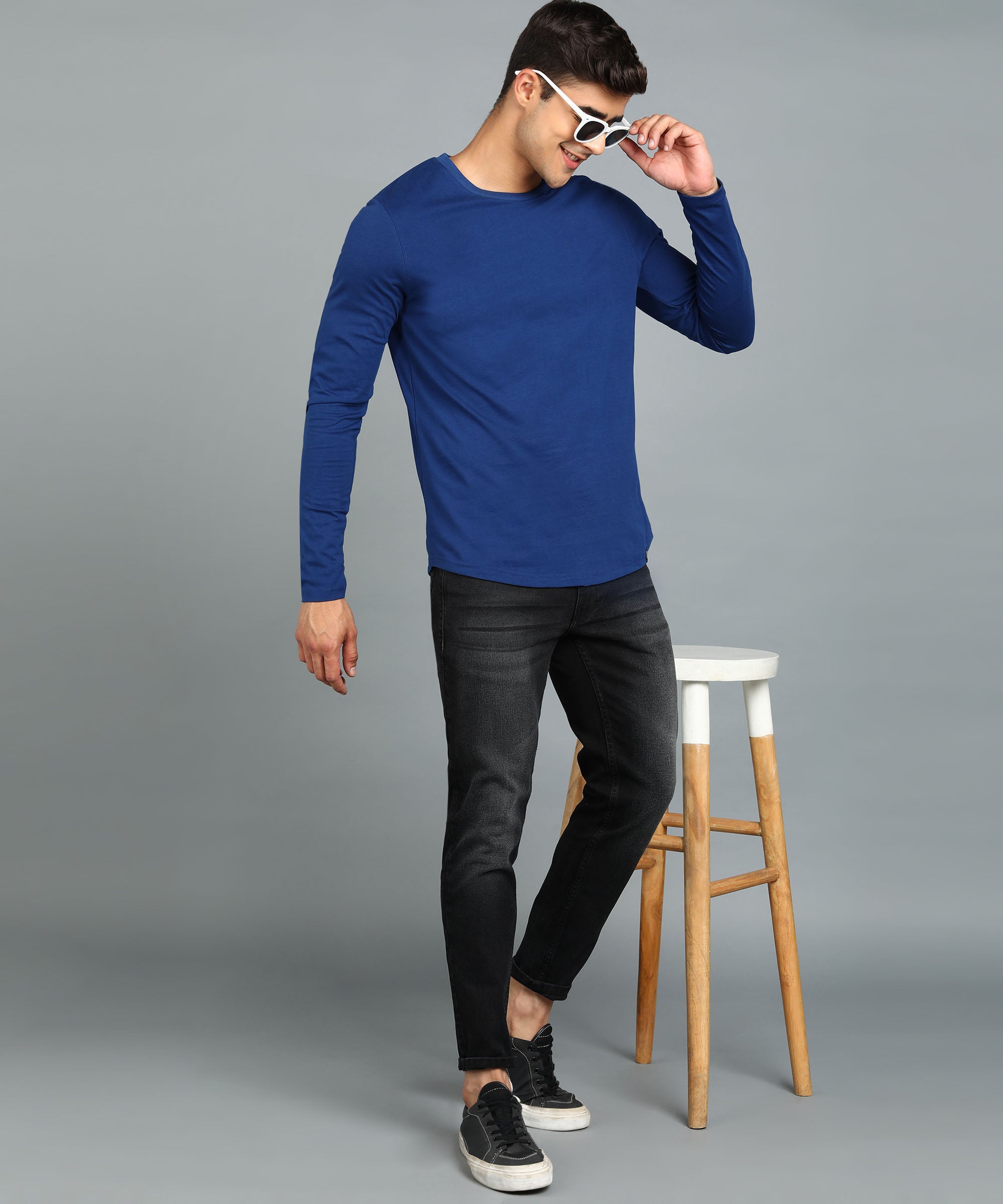 Men's Printed Dark Blue Round Neck Full Sleeve Slim Fit Cotton T-Shirt