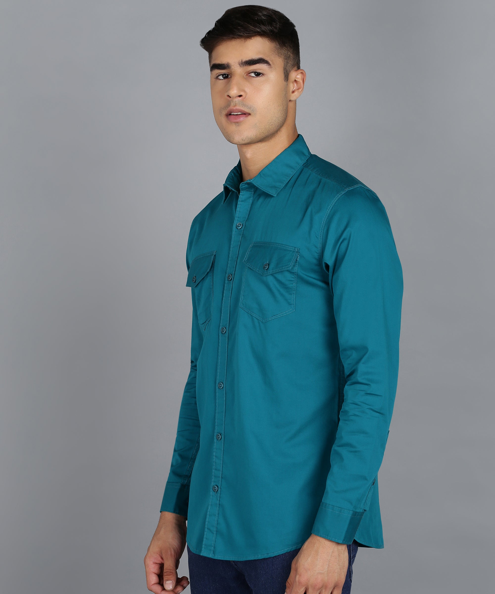 Men's Teal Green Cotton Full Sleeve Slim Fit Casual Solid Shirt