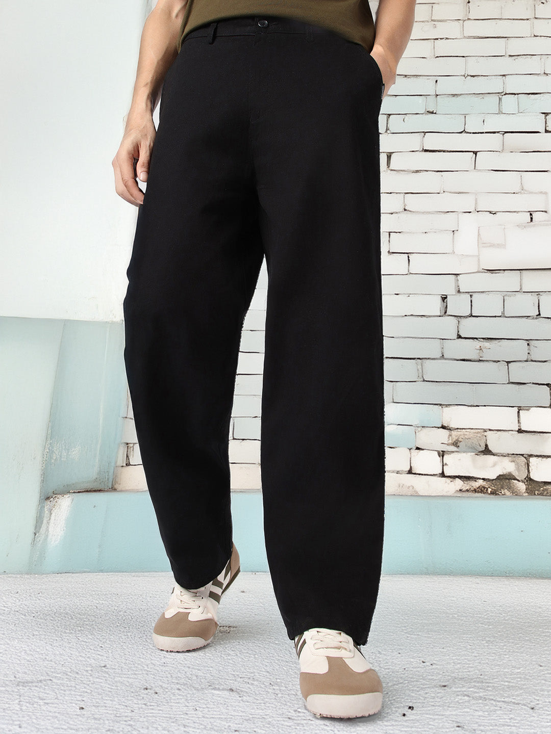 Men's Black Loose Baggy Fit Solid Chino Trousers Non-Stretchable